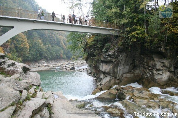 Водопад пробий