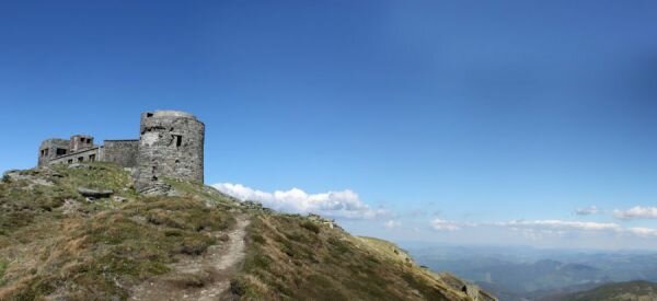 Обсерватория Белый слон на Горе Поп-Иван